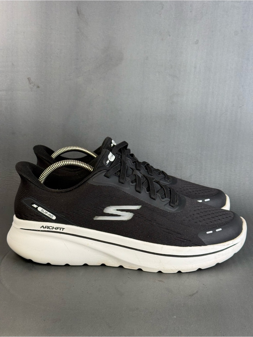 Skechers Men's Hands Free Slip-ins GO WALK Arch Fit N-Joy size 11